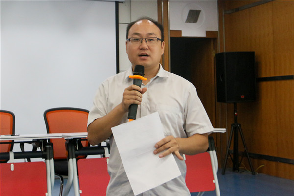 2003网站太阳集团钢构举行2019届大学生新员工晤面接待会及“师带徒”签约仪式
