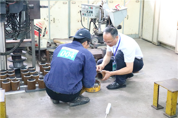弧光闪灼 焊出风范丨2003网站太阳集团钢构在市区级焊工职业手艺角逐中包办多项殊荣
