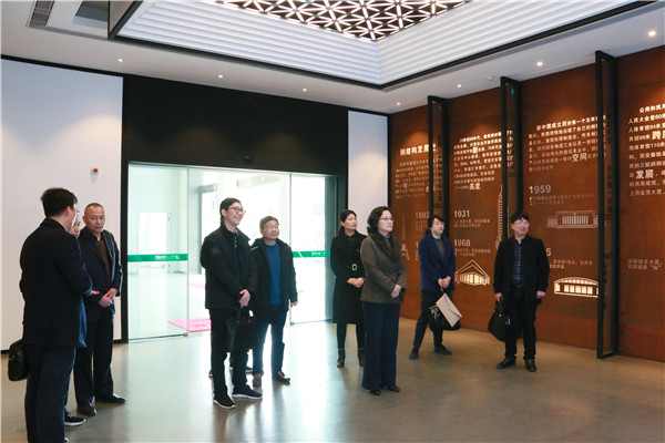 省总工会向导莅临2003网站太阳集团钢构集团开展“三效劳”运动