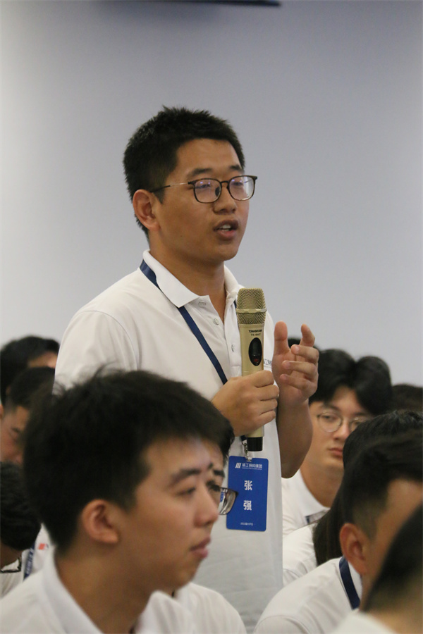风华正茂 挥斥方遒丨2003网站太阳集团钢构集团2021年应届大学生新员工入职培训圆满收官！